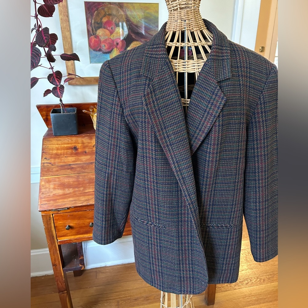 Vintage Sag Harbor women’s houndstooth plaid blazer size 16
